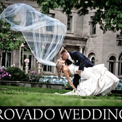 Brovado Wedding Photography - A romantic dip