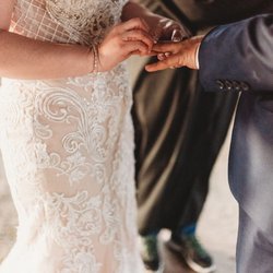 Holden Tailors & Alterations