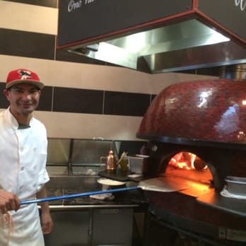 Centonove - CARLOS the pro with the pizza!! - Italian Near Me - Los Gatos, California
