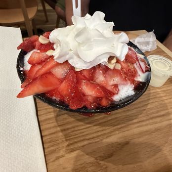 Jejubing Dessert Cafe - Desserts Near Me - Honolulu, Hawaii Jejubing Dessert Cafe - Desserts Near Me - Honolulu, Hawaii