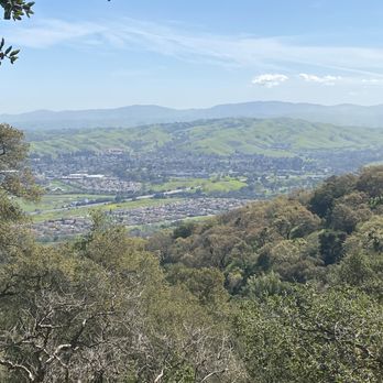 Castleridge Trailhead - Hiking Near Me - Pleasanton, California