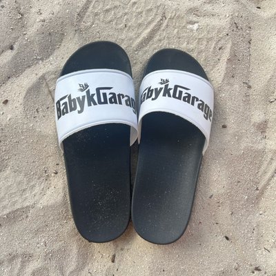 Baby K Garage by null