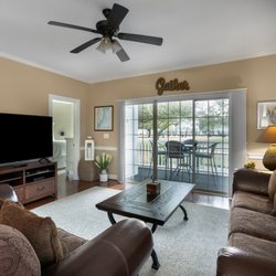 Myrtlewood Villas - 1BR Unit 104 living room