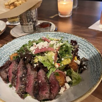 Haywire - Steak salad delicious and unique - New American Near Me - San Antonio, Texas