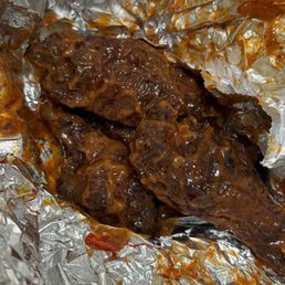 Wings are burnt dry, very hard tenders are burnt and dry. Also that cook needs to be fired Sweetwater Tavern on 10 mile. Wings are burnt dry, very hard tenders are burnt and dry. Also that cook needs to be fired Sweetwater Tavern on 10 mile.