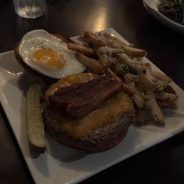 Masterpiece Burger (Delicious) Masterpiece Burger (Delicious)