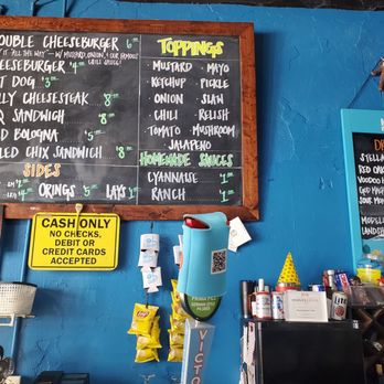 Royal James Cafe - Pool Halls Near Me - Beaufort, North Carolina