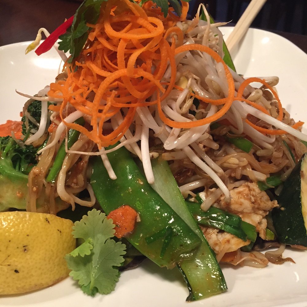 Mortar & Pestle Thai - Vegetable pad Thai - Thai Near Me - Manly, NSW