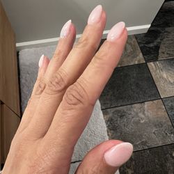 Sunny Nails - Thick wierdly shaped nails