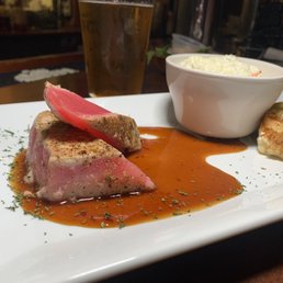 Ahi Seared Tuna Sandwich
