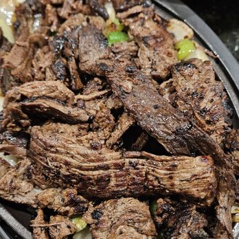 Casa Azteca Mexican Bar and Grill - Beef fajitas, there's another layer of beef under there. - Mexican Near Me - Stephenville, Texas Casa Azteca Mexican Bar and Grill - Beef fajitas, there's another layer of beef under there. - Mexican Near Me - Stephenville, Texas