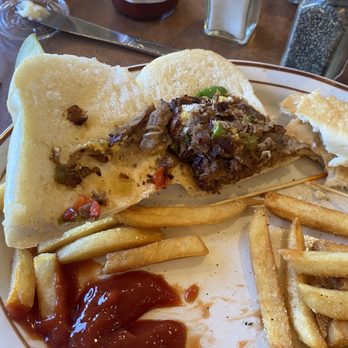 Sunnyside Cafe & Restaurant - Philly Cheese Steak Sandwich French Fries - Breakfast & Brunch Near Me - Virginia Beach, Virginia