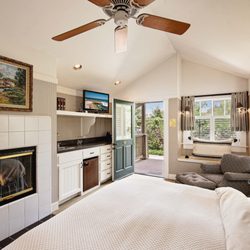 Orchard Hill