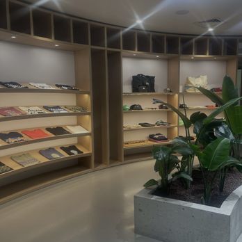 Stussy Honolulu - Men's Clothing Near Me - Honolulu, Hawaii Stussy Honolulu - Men's Clothing Near Me - Honolulu, Hawaii
