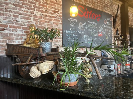 Sisters Thai Cafe by null