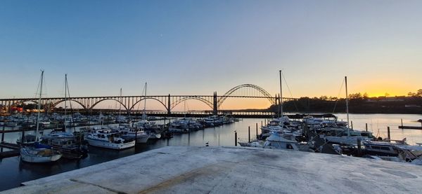 The Newport Belle, Riverboat Bed and Breakfast by null