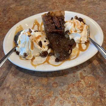 Shuck 'N Dive - Pecan Pie - Cajun/Creole Near Me - Fort Lauderdale, Florida