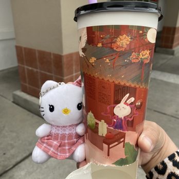 Ume Tea - Surprise Me drink with plush. - Bubble Tea Near Me - Milpitas, California Ume Tea - Surprise Me drink with plush. - Bubble Tea Near Me - Milpitas, California