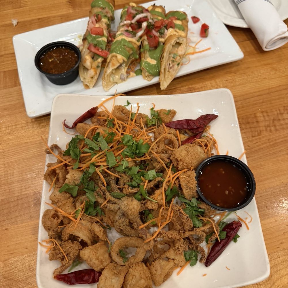 Market Broiler - Orange - shrimp taquitos & fried calamari - New American Near Me - Orange, California Market Broiler - Orange - shrimp taquitos & fried calamari - New American Near Me - Orange, California