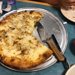 Alfredo's - White pizza no ricotta add mozzarella with grilled onions