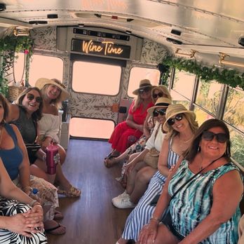 Vine Van Tours - Super comfortable - Wine Tours Near Me
