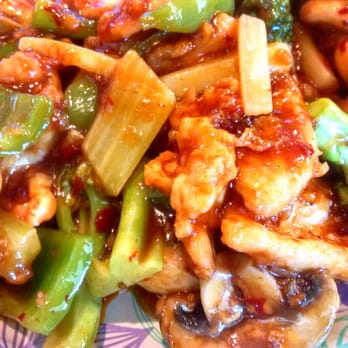 Open Kitchen - "Garlic Chicken" Lunch Special - Chinese Near Me - Redlands, California