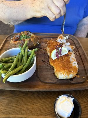 The Ground Round by null