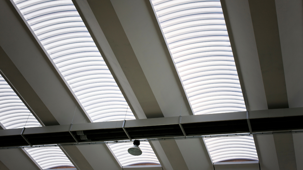 Slide of Duque Roofing