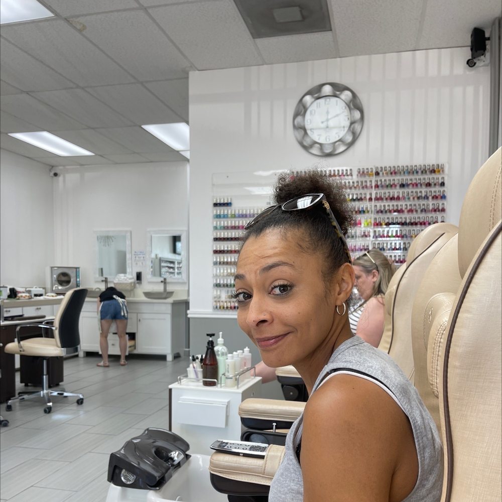 LT NAILS Updated October 2024 48 Photos & 31 Reviews 2927