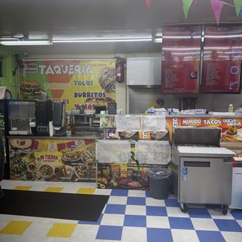 Mi Tierra Market - Grocery Near Me - Mountain View, California