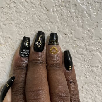 Valley Nails Salon - Louis Vuitton nails in black - Nail Salons Near Me - Moreno Valley, California Valley Nails Salon - Louis Vuitton nails in black - Nail Salons Near Me - Moreno Valley, California