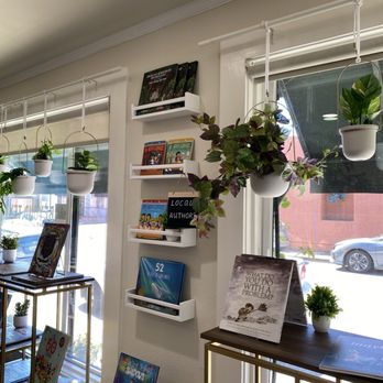 Beyond Text Bookstore - Bookstores Near Me - Los Gatos, California