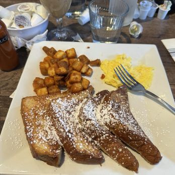 AmeriBrunch Cafe - French toast breakfast - Breakfast & Brunch Near Me - Las Vegas, Nevada AmeriBrunch Cafe - French toast breakfast - Breakfast & Brunch Near Me - Las Vegas, Nevada