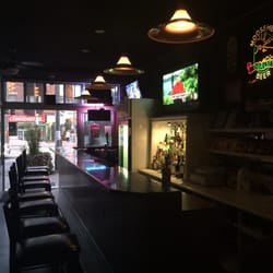 Wise Guys Bar & Grill - Nice places
