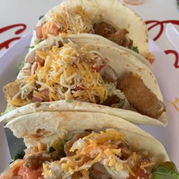 The fish tacos for lunch were awesome. The fish tacos for lunch were awesome.