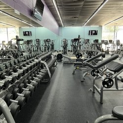 Anytime Fitness - Free Weights