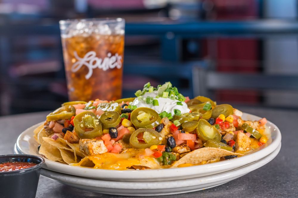 Louie's Grill and Bar