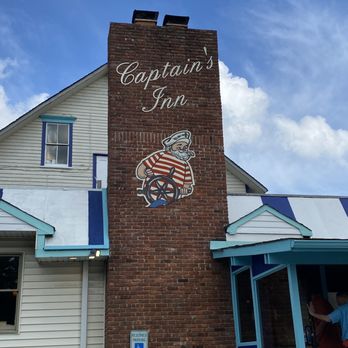 Captain's Inn - Bars Near Me - Forked River, New Jersey