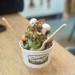 Sugarpine Drive-In - Oregon trail sundae