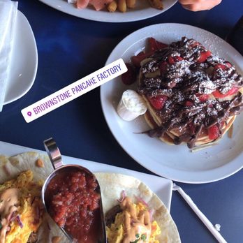 Brownstone Pancake Factory - Breakfast & Brunch Near Me - Edgewater, New Jersey