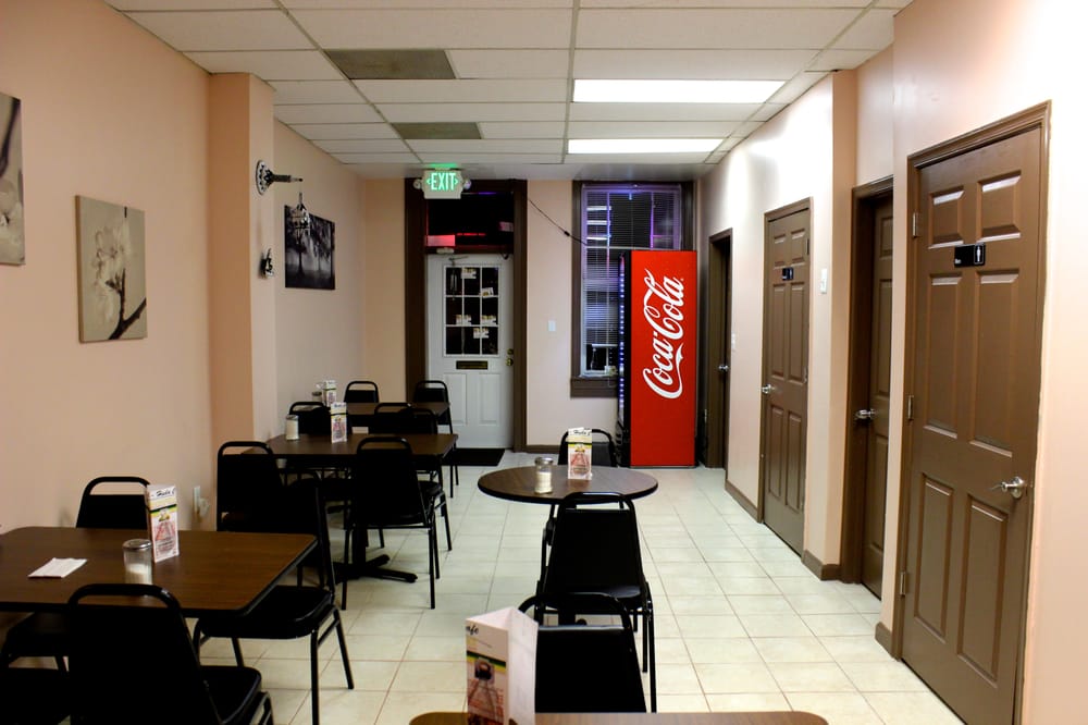 ALHUDA HOOKAH LOUNGE Updated September 2024 10 Photos 2526