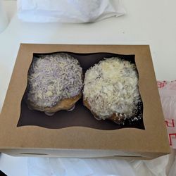 Kaiser permanente farmer's Market - Ube and cheese