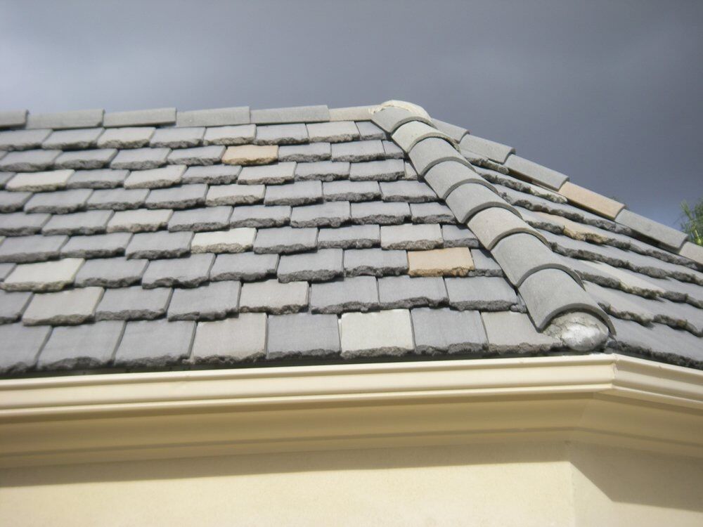 Slide of Dils Roofing & Solar