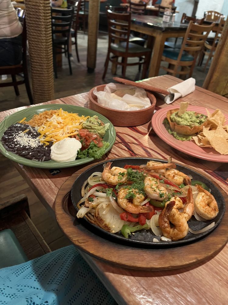 La Salsa Cantina Mexican Fare