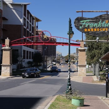 Franklin Barbecue - Barbeque Near Me - Austin, Texas