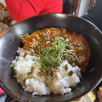 RMU Truckee - Sweet Potato Curry - Bars Near Me - Truckee, California