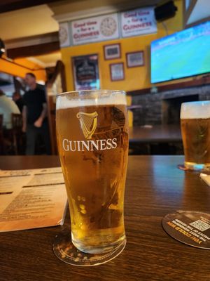 Harp & Celt Irish Pub & Restaurant by null