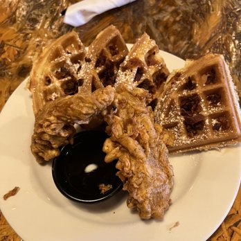 LoKal - Mama Bear 's Chicken & Waffles - Burgers Near Me - Miami, Florida LoKal - Mama Bear 's Chicken & Waffles - Burgers Near Me - Miami, Florida