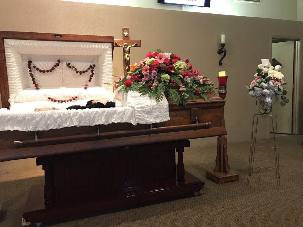 ADVANTAGE CRYSTAL ROSE FUNERAL HOME Updated September 2024 9155 W Van Buren St, Tolleson