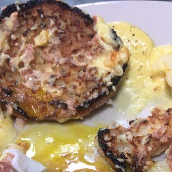 Golden Bear - Breakfast & Brunch Near Me - Largo, Florida Golden Bear - Breakfast & Brunch Near Me - Largo, Florida